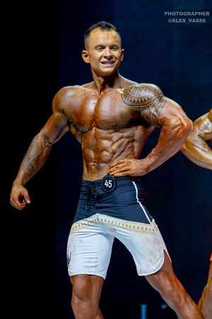 MEN`S PHYSIQUE +179